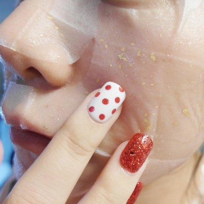 [分享] 是真的金箔！！9999純金金箔蘭花面膜心得分享